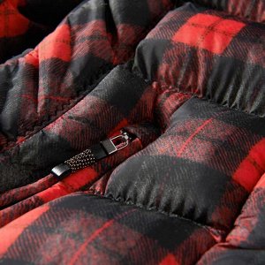 1r Куртка, черно-красная SPORTALM KITZBэHEL Привлекательная куртка в стиле лесоруба! Приталенная форма в черно-белую клетку. С воротником-стойкой, незаметной молнией с 2 замками и дополнительной засте