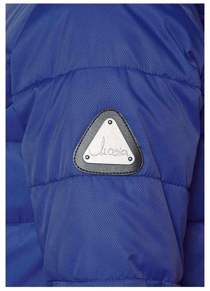 1r Куртка, синяя Maria HЖfl-Riesch Maria H_fl-Riesch знает, что нужно для качественной куртки! Непромокаемая, нерподуваемая стеганая куртка с красивыми деталями: молния с 2 замками контрастного цвета 