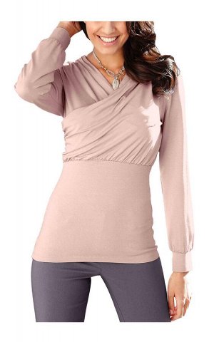 1r Блузка, розовая  Невероятный стиль. Женственная блузка под запах с драппированным воротником-шалькой. Эластичная строчка под грудью, длинные рукава. Длина ок. 60 см. Подчеркивающая фигуру форма. Пр
