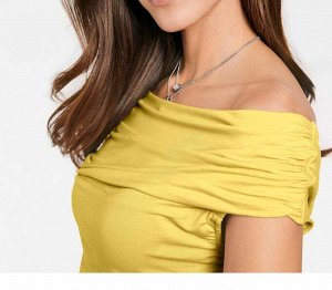 1r Блузка, желтая Ashley Brooke Женственная блузка желтого цвета. Эффектный образ с драпировками и большим вырезом Кармен. Вставка из меша гарантирует подтянутую талию. Подчеркивающий фигуру силуэт. Д