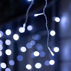 Гирлянда «Бахрома» 6 ? 0.7 м, IP44, УМС, белая нить, 120 LED, свечение белое, мерцание, 220 В