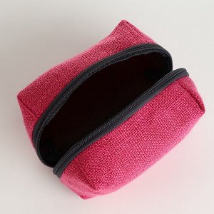 Косметичка женская на молнии, объёмная, маленькая, мягкая, на подкладке, малиновая