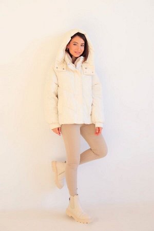 Куртка + ДЛИНА: 56 (+-3) см.
+ СОСТАВ: ПЭ 100%; подклад: ПЭ 100%; утеплитель: 150 г/м
+ ПАРАМЕТРЫ МОДЕЛИ: 81/60/91, рост модели 165 см.
+ ОБРАЗЕЦ НА МОДЕЛИ: 42-44