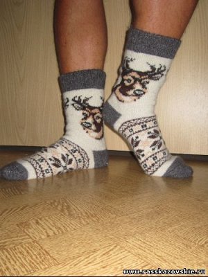 Мужские шерстяные носки круговой вязки с рисунком(олень)