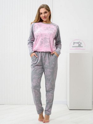 Костюм женский с брюками