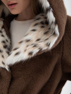 Женская искусственная шуба