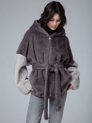 Женская искусственная шуба