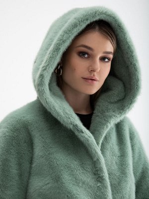 Женская искусственная шуба