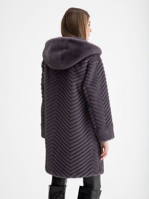 Женская искусственная шуба