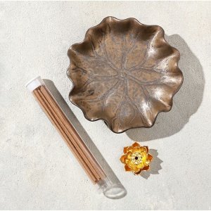 Подставка для благовоний "Мейли" бронзовый 10?4 см