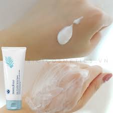 Innisfree Bija Trouble Facial Foam Пенка для умывания для проблемной кожи с экстрактом торреи 150 мл