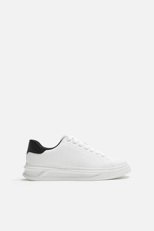 Обувь ЦВЕТ как на первом фото КРОССОВКИ С ШИРОКОЙ ПОДОШВОЙ (SNEAKER MIT BREITER SOHLE) Спортивная обувь. Однотонный верх с контрастной цветной деталью сзади. Широкая подошва с неровным рисунком. СОСТА