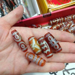 Бусина Дзи с инкрустацией золота, 3см