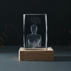 Фигурка светящаяся стекло «Прямоугольник. Мыслитель», подставка дерево, USB, 7x7x10