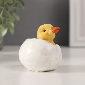 Фигурка полистоун «Жёлтый утёнок в скорлупе», 5x6x7 см, МИКС