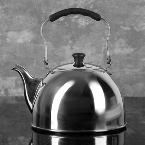 Чайник 3 л Нержавеющая сталь
Чайник из качественной нержавеющей стали прослужит вам долгие годы.
Достоинства: удобная сдвижная ручка;
зеркальная внешняя полировка;
быстрое распределение тепла;
до
