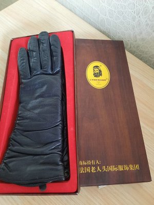 Перчатки Италия, чёрные