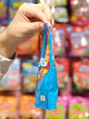 Жевательное драже со вкусом тропических фруктов Skittles Tropical pouch / Скитлс 136  гр