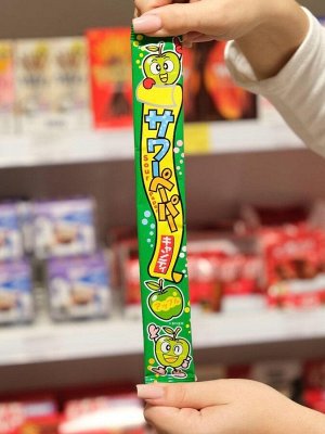Жевательный мармелад Yaokin Inc в виде ленточки со вкусом яблока 15 гр Японские сладости