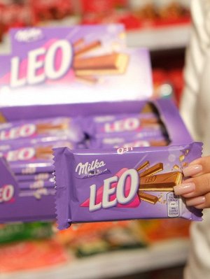 Шоколадный батончик Milka Leo Milk / хрустящая вафля Милка Лео покрытая молочным шоколадом 33,3 гр