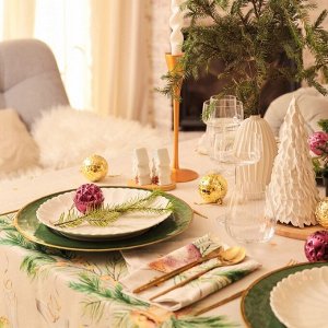 Набор новогодний столовый Spruce mood скатерть 150х110см +/-3см с ВГМО, салфетка 40х40см-4 шт, 100%хл