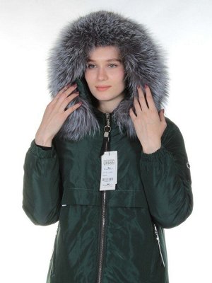 V-1032 EMERALD Пальто женское с натуральным мехом Vomilov