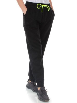 M073 BLACK Брюки спортивные утепленные женские (85% хлопок, 10% полиэстер, 5% спандекс)