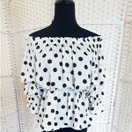 Блузы и рубашки, туники и жакеты женские