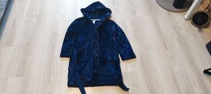 Продам флисовый халатик для мальчика