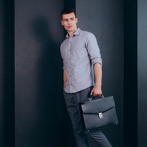 Портфель деловой на клапане, чёрный