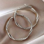 Серьги (бижутерия)