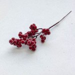 Веточка с ягодами декоративная