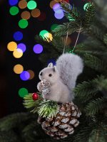 Новогодняя игрушка-подвеска &quot;Белочка&quot;, серая