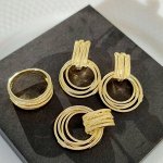 Комплект ювелирной бижутерии в геометрическом стиле Итальянское золото (покрытие желтое 14к), серьги, кулон и кольцо 18 р, покрытие позолота, арт.213.057-18