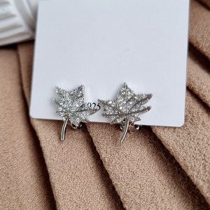 Клипсы с сияющими камнями, покрытие под серебро, арт.606.797