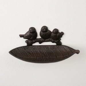 Фигурка-подставка для мелочей «Три птички на ветке у листа», чугун, 11.5x28x9 см