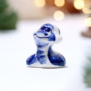 Фигурка фарфор гжель «Змейка в шляпе», 3.5x4 см