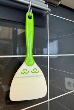 Лопатка силиконовая широкая зеленая Genial