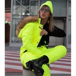 Женские горнолыжные костюмы и комбинезоны