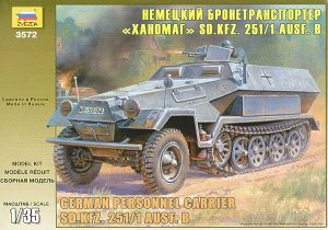 Зв.3572 Немец.БТР"Ханомаг"склейка /10