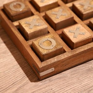 Игра настольная «Крестики-нолики», 17x17 см, манговое дерево, сталь