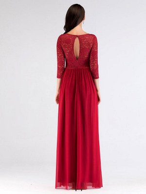 Элегантное длинное бордовое вечернее шифоновое платье с кружевным лифом и рукавами