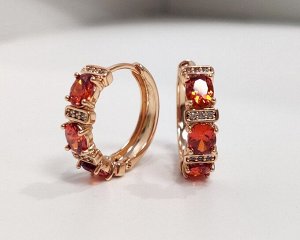 Серьги Вставка: Цирконы
Материал изделия: ювелирный сплав
Размер: 1.8 см
Вид(модель) сережек: Кольца

Красивые серьги с благородными цирконами изготовлены из специального гипоаллергенного ювелирного
