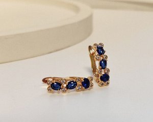 Серьги Вставка: Без вставок
Материал изделия: ювелирный сплав
Размер: 1.8 см
Вид(модель) сережек: Английский замочек

Красивые серьги с благородными цирконами изготовлены из специального гипоаллерге
