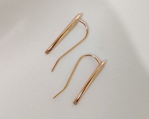 Серьги Вставка: Без вставок
Материал изделия: ювелирный сплав
Размер: 2 см
Вид(модель) сережек: Петля

Красивые серьги с благородными цирконами изготовлены из специального гипоаллергенного ювелирног