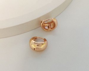 Серьги Вставка: Без вставок
Материал изделия: ювелирный сплав
Размер: 1.6 см
Вид(модель) сережек: Кольца

Красивые серьги с благородными цирконами изготовлены из специального гипоаллергенного ювелир
