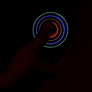 Летающая тарелка UFO, датчик движения, работает от аккумулятора, цвет синий