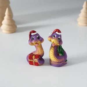 Фигурка полистоун «Фиолетовая змейка», 4x3x5 см, МИКС