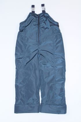 Синий Демисезонные брюки из плащевой непромокаемой ткани отлично подойдут для активных прогулок на свежем воздухе в прохладную погоду весной или осенью. Подклад из мягкого флиса до середины бедра  сох