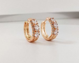 Серьги Вставка: Цирконы
Материал изделия: ювелирный сплав
Размер: 2.7 см
Вид(модель) сережек: Кольца

Красивые серьги с благородными цирконами изготовлены из специального гипоаллергенного ювелирного